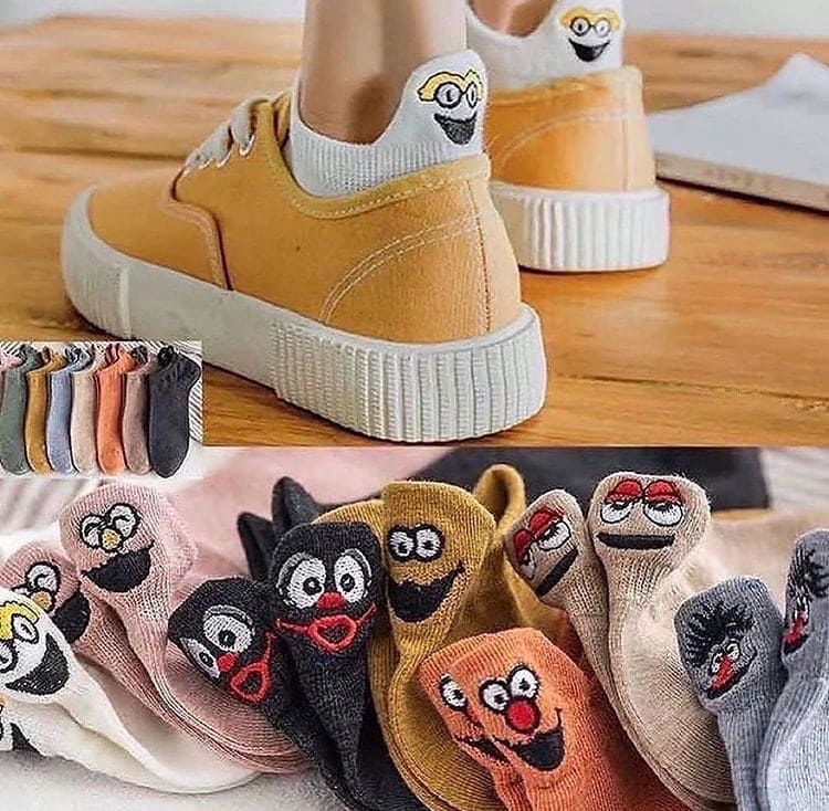 Pack of 4 Embroidered Smileys Women Ankle Socks Pack of 4 Embroidered Smileys Women Ankle Socks